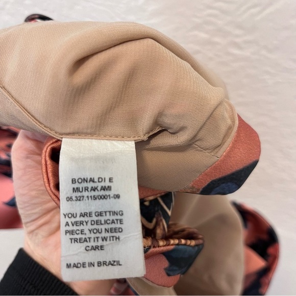 PatBO 4 Top Cropped Knot Twist Front Floral Crop - Picture 9 of 12